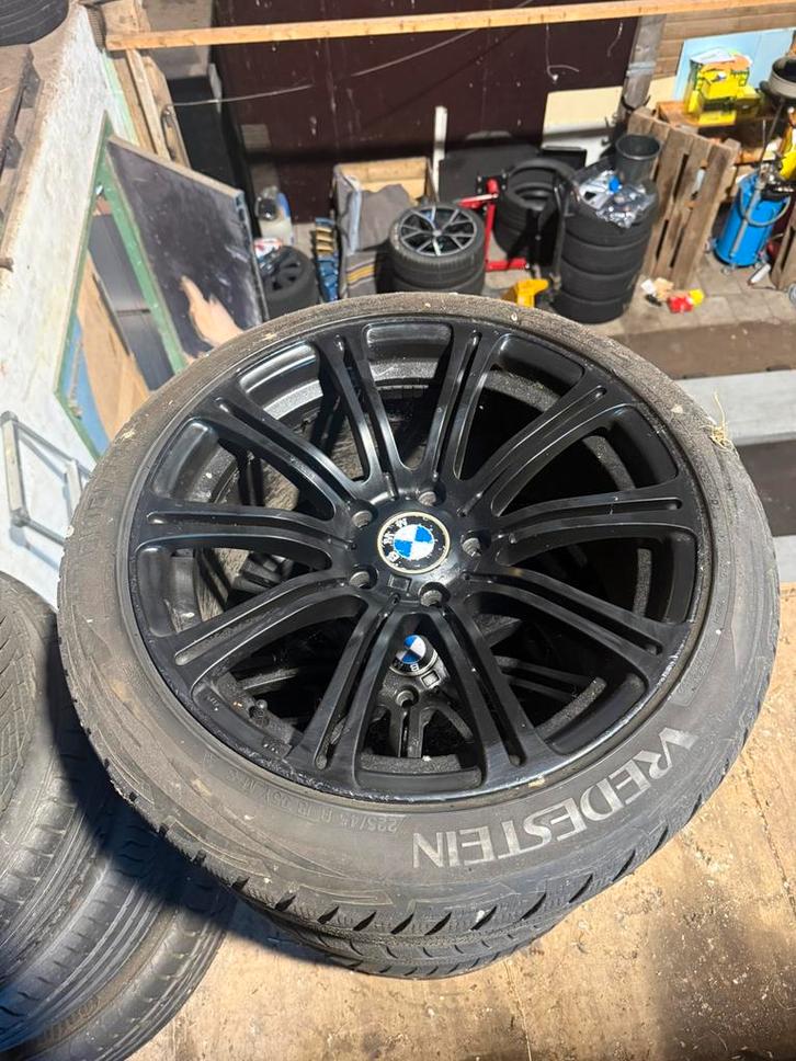 2 sets Bmw velgen winterbanden 18 inch 5x120, Auto-onderdelen, Banden en Velgen, Velg(en), Winterbanden, 18 inch, 225 mm, Ophalen