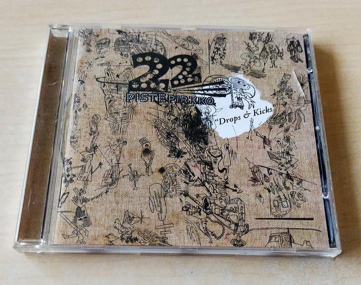 22 PistePirkko - Drops & Kicks CD 2005, Cd's en Dvd's, Cd's | Rock, Zo goed als nieuw, Alternative, Ophalen of Verzenden