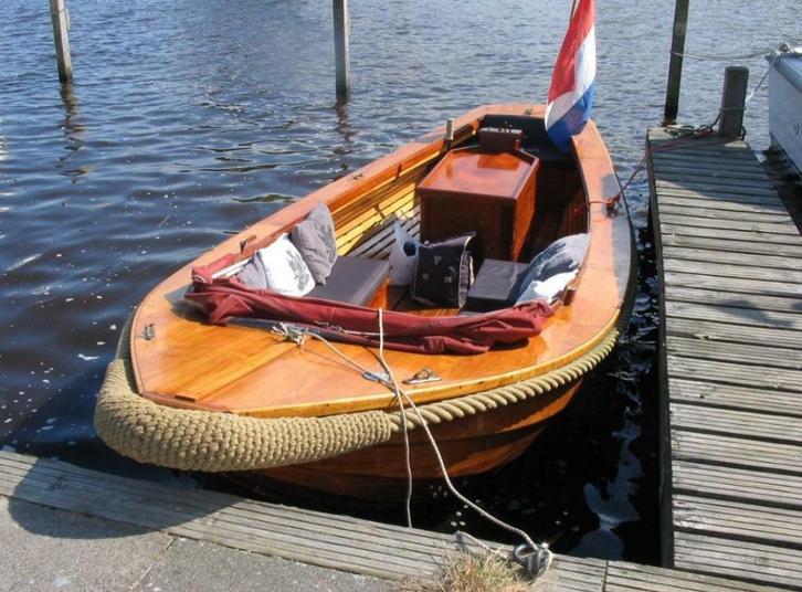 Helderse vlet met motor en trailer (aangepast), Watersport en Boten, Sloepen, Gebruikt, 10 tot 30 pk, 6 meter of meer, Binnenboordmotor