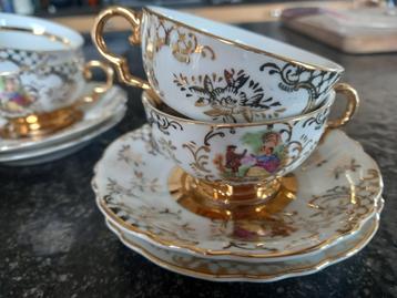 Mokka servies beschikbaar voor biedingen