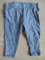 Legging broekje blauw maat 68 ruches, Kinderen en Baby's, Babykleding | Maat 68, Ophalen of Verzenden, Zo goed als nieuw, Meisje