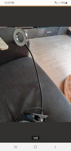 Lamp met licht, Ophalen