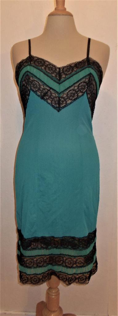 Vintage groen/zwart onderjurkje/nachtjurkje! S, Kleding | Dames, Jurken, Zo goed als nieuw, Maat 36 (S), Groen, Onder de knie