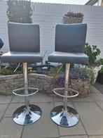 2 x in hoogte verstelbare en draaibare barstoelen., Huis en Inrichting, Barkrukken, 2 krukken, Ophalen, Zo goed als nieuw