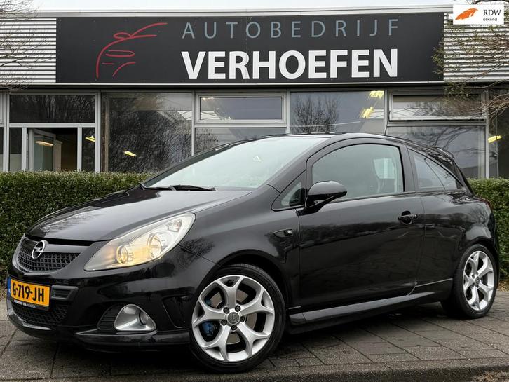 Opel Corsa 1.6-16V T OPC - KUIPSTOELEN - AIRCO - GROOT DISPL, Auto's, Opel, Bedrijf, Te koop, Corsa, ABS, Airbags, Airconditioning