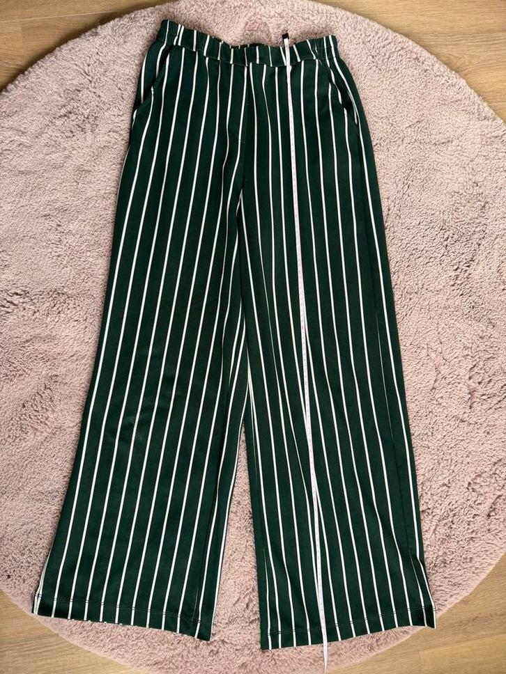Verschillende broeken maat S, M, L, Kleding | Dames, Broeken en Pantalons, Zo goed als nieuw, Maat 38/40 (M), Overige kleuren