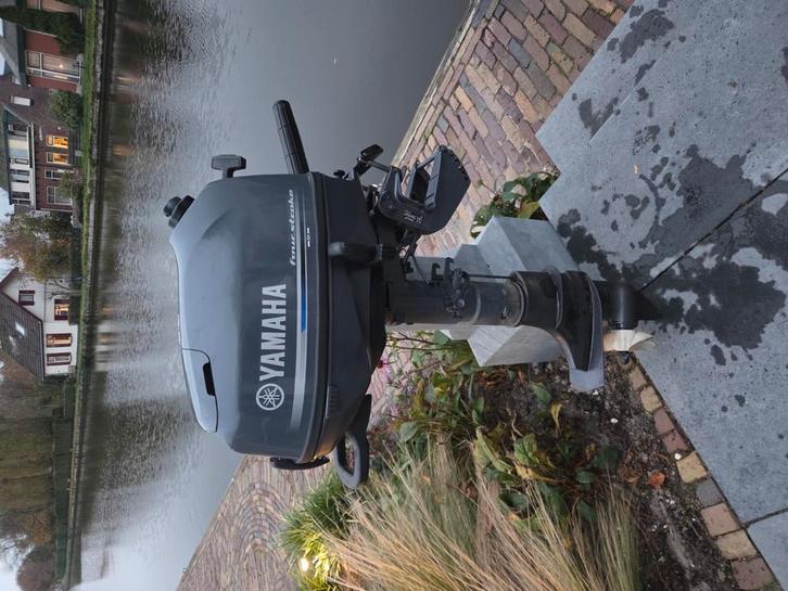 Yamaha 6 pk als nieuw, Tuin en Terras, Vijver-toebehoren, Zo goed als nieuw, Vijverfilter, Ophalen of Verzenden