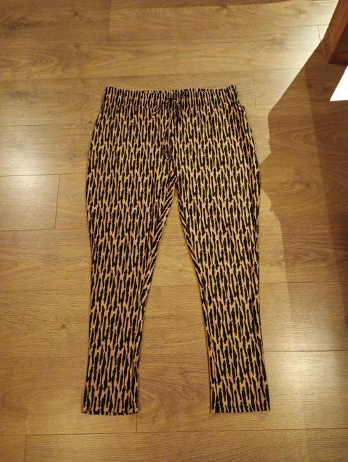 Mooie bruin gestreepte broek L/XL, Kleding | Dames, Broeken en Pantalons, Zo goed als nieuw, Maat 46/48 (XL) of groter, Bruin