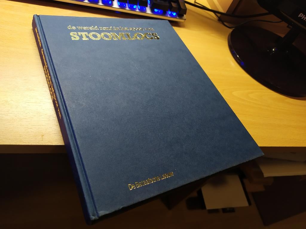 De wereld rond in het spoor van stoomlocs - Jan de Bruin, Boeken, Ophalen of Verzenden, Gelezen, Trein