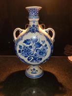 Delfts Blauwe Vaas met Oor porceleyne fles., Ophalen