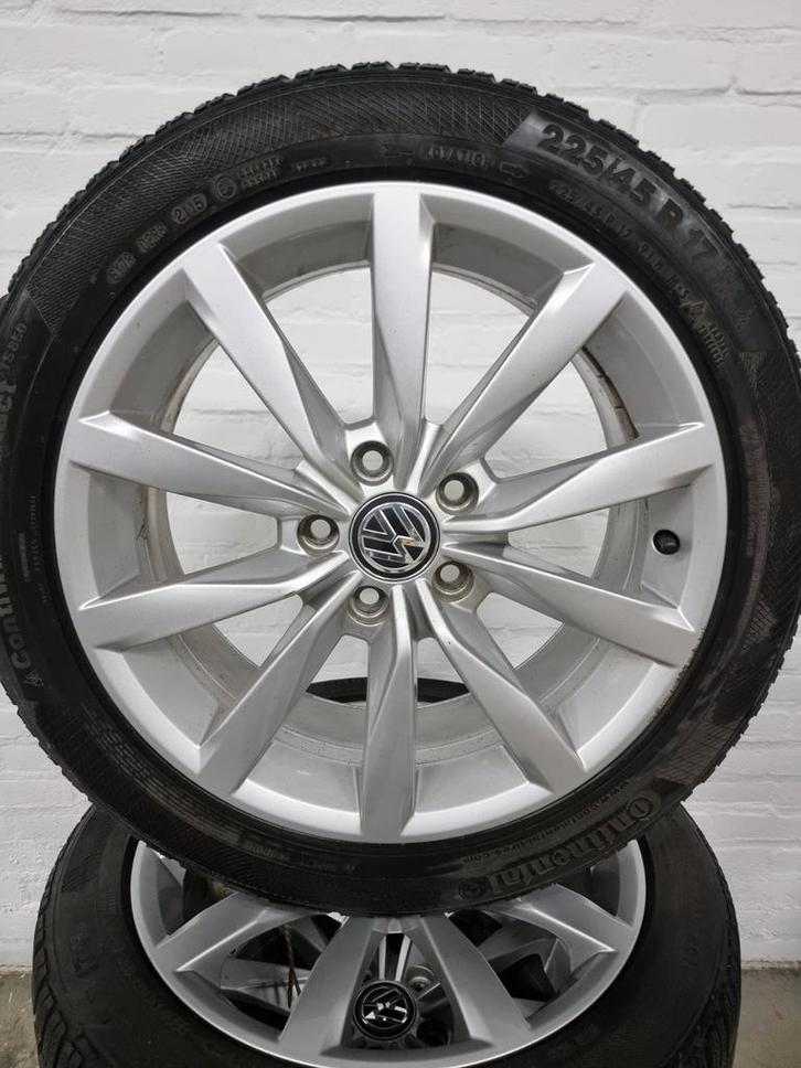 Orig. 17" VW Golf 7 R-line Dijon velgen, A-merk Continental, Auto-onderdelen, Banden en Velgen, Banden en Velgen, Winterbanden