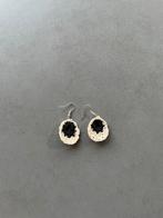 Nieuwe ecru/zwarte gehaakte oorbellen, Hangers, Overige kleuren, Verzenden, Nieuw