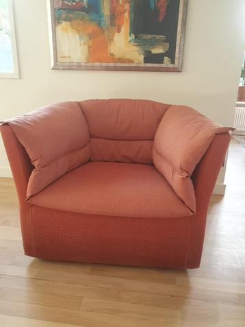 Erg mooie oranje rode design fauteuils (2) van Moroso beschikbaar voor biedingen
