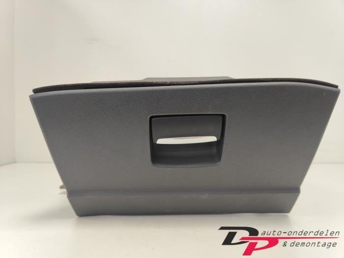 Dashboardkastje van een Ford Mondeo, Auto-onderdelen, Dashboard en Schakelaars, Ford, Gebruikt, 3 maanden garantie, Ophalen of Verzenden