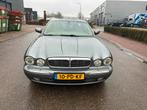 Jaguar XJ 3.0 175KW AUT 2004 Grijs, Auto's, Automaat, 238 pk, Achterwielaandrijving, Beige