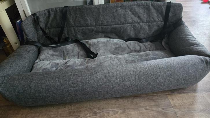 Grote auto hondenmand, Dieren en Toebehoren, Hondenmanden, Zo goed als nieuw, Ophalen