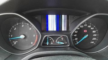 LCD in strepen km teller Ford herstel display 