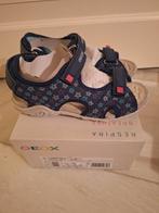 Nieuwe! Geox sandalen meisje blauw paars maat 34, Meisje, Schoenen, Nieuw, Ophalen of Verzenden