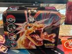 Pokemon charizard collector chest excl booster packs, Ophalen of Verzenden, Zo goed als nieuw, Booster