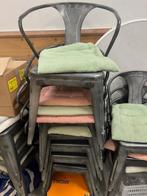 metalen stoelen, Huis en Inrichting, Stoelen, Ophalen, Zo goed als nieuw, Metaal, Grijs