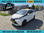 Toyota Aygo 1.0 VVT-i x-play 5-DRS/AIRCO/NAVI/CAMERA, Voorwielaandrijving, Euro 5, Gebruikt, 4 stoelen