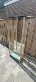 Dubbele glazen vitrine kast, Zo goed als nieuw, 150 tot 200 cm, 25 tot 50 cm, 50 tot 100 cm