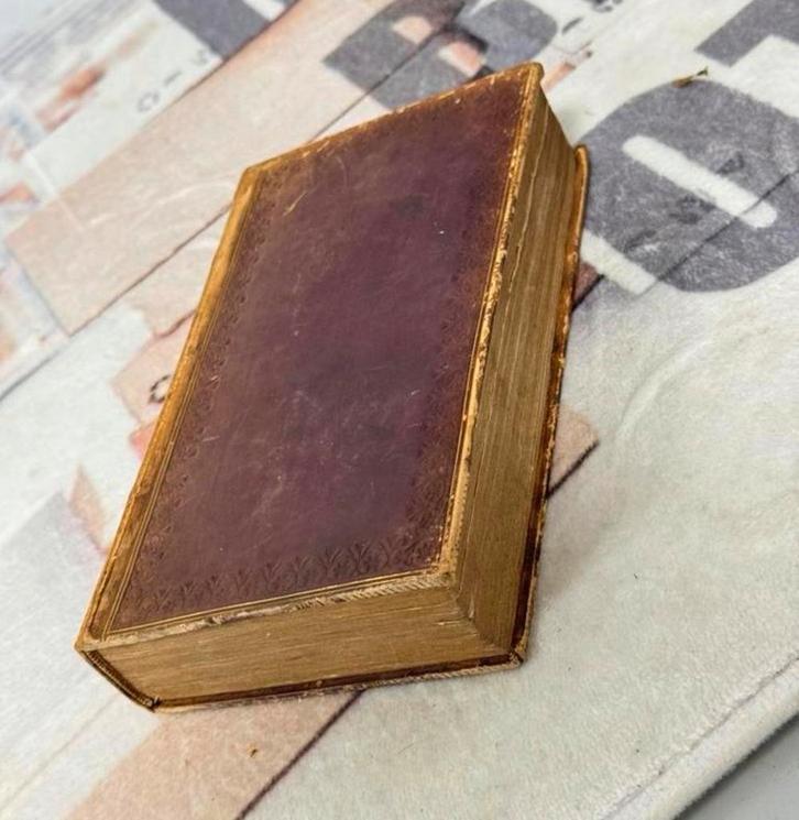 1824 The Contributions of Q.O. by Jane Tayior First Edition, Antiek en Kunst, Antiek | Boeken en Bijbels, Ophalen of Verzenden