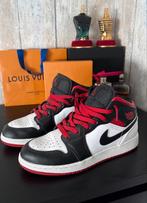 NIEUW! jordan 1s mid gym red, Kleding | Heren, Schoenen, Overige kleuren, Sportschoenen, Nieuw, Ophalen of Verzenden