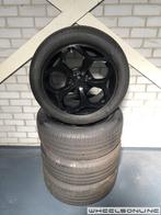 BMW X3 en X4 F25/F26 18' Pirelli banden runflat * Zomerset /