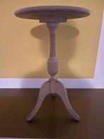 WIJNTAFELTJE. —  (KUNST)LEDEREN BLAD?, Huis en Inrichting, Krukjes, Ophalen, Zo goed als nieuw, Hout