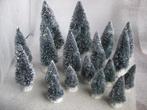 18 Miniatuur Kerstbomen / Dennenboom met Sneeuw - Lemax, Verzenden