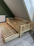 Kinderbed Ted van PETIT PUK, Kinderen en Baby's, Kinderkamer | Bedden, Ophalen, 85 tot 100 cm, Zo goed als nieuw, Lattenbodem
