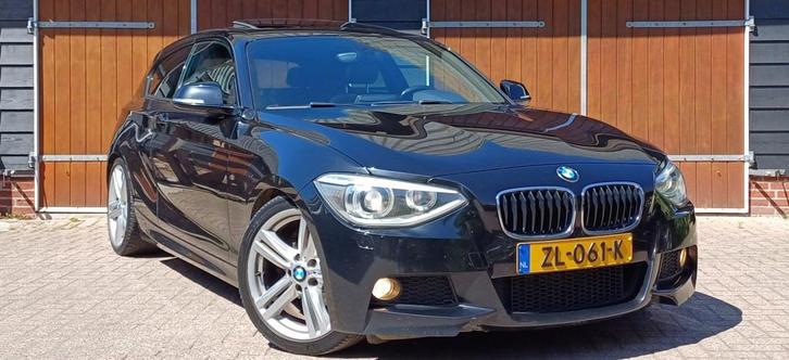 Bmw 1-serie 116i M pakket, LEES ADVERTENTIE, Mooie auto, Auto's, BMW, Bedrijf, 1-Serie, ABS, Airbags, Airconditioning, Bluetooth