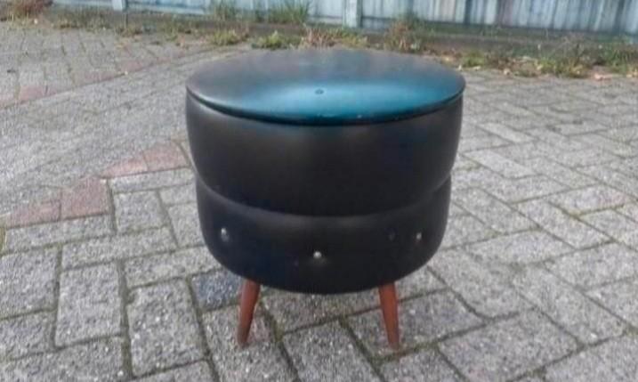 Vintage poef naaibox opbergbox, Huis en Inrichting, Banken | Voetenbanken en Poefen, Gebruikt, Rond, Ophalen of Verzenden