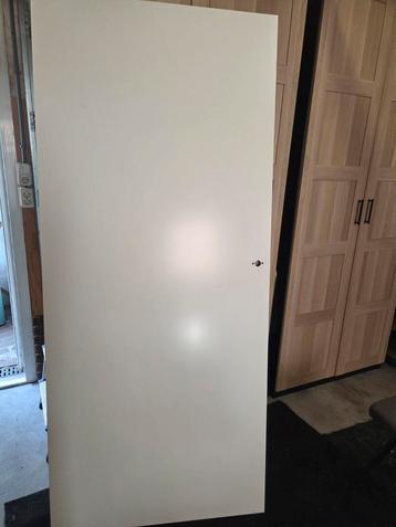 Svedex stompe binnendeur beschikbaar voor biedingen