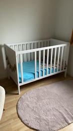 IKEA Sundvik ledikantje - aangepast, Kinderen en Baby's, Kinderkamer | Complete kinderkamers, Ophalen, Zo goed als nieuw, Jongetje of Meisje