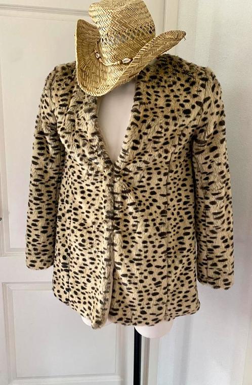 Panter Dierenprint nep bontjas maat S + hoed foute party, Kleding | Dames, Carnavalskleding en Feestkleding, Gedragen, Maat 38/40 (M)