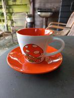 Herfst kop en schotel, Ophalen of Verzenden, Zo goed als nieuw, Overige stijlen, Kop(pen) en/of Schotel(s)