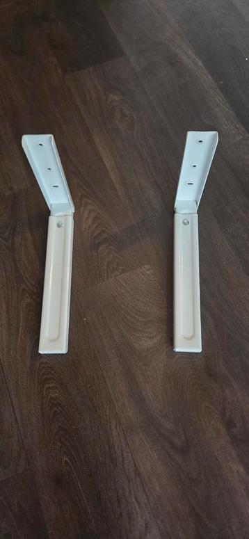 Magnetron oven beugels beschikbaar voor biedingen