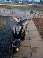 Sym mio super net, Fietsen en Brommers, Scooters | SYM, Ophalen, Zo goed als nieuw, Benzine, Mio