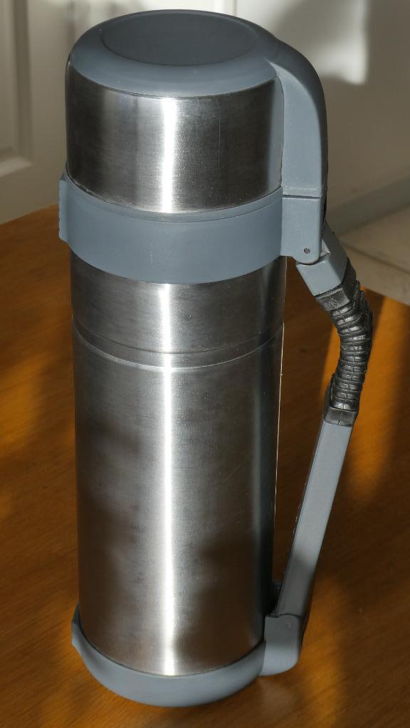 Thermosfles, Huis en Inrichting, Keuken | Keukenbenodigdheden, Zo goed als nieuw, Ophalen