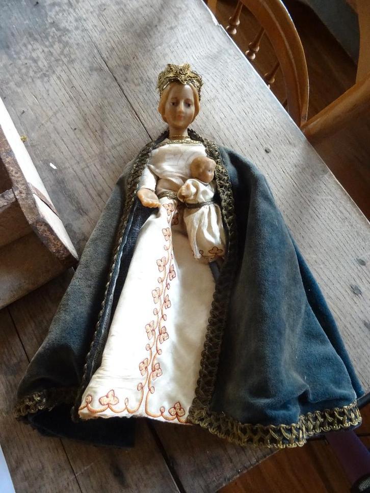 2 x Maria met kindje Jezus, Antiek en Kunst, Antiek | Religie, Ophalen