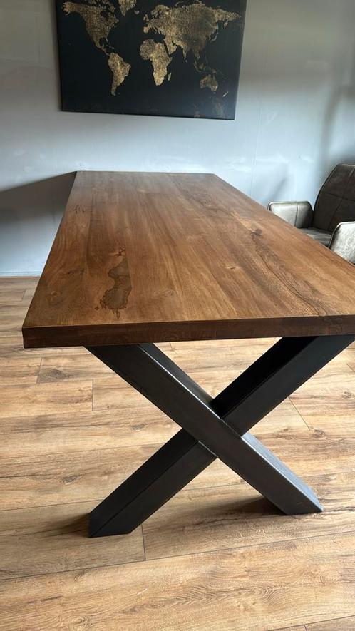 Mango houten eettafel, Huis en Inrichting, Tafels | Eettafels, Zo goed als nieuw, 50 tot 100 cm, Vijf personen of meer, Rechthoekig
