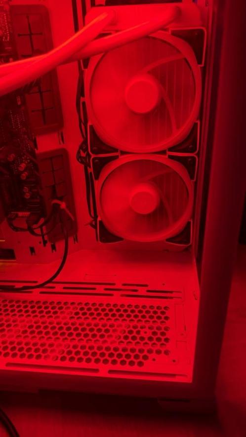 Krachtige gaming pc, Computers en Software, Desktop Pc's, Zo goed als nieuw, 4 Ghz of meer, HDD, SSD, 16 GB, Met videokaart, Gaming