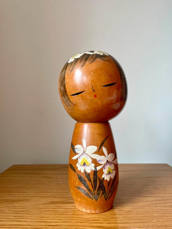 Vintage kokeshi Sato Suigai, Antiek en Kunst, Kunst | Niet-Westerse kunst, Ophalen of Verzenden