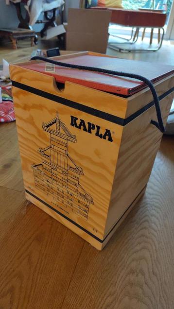 kapla kist beschikbaar voor biedingen
