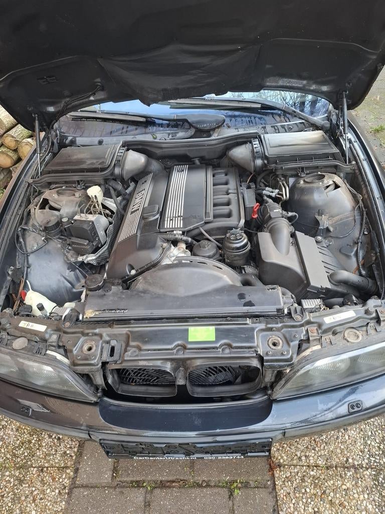 Motor 2.8 liter uit E39 (1998), Auto-onderdelen, Motor en Toebehoren, Ophalen