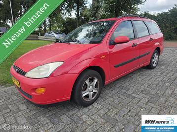 Ford Focus Wagon 1.4-16V Ambiente beschikbaar voor biedingen