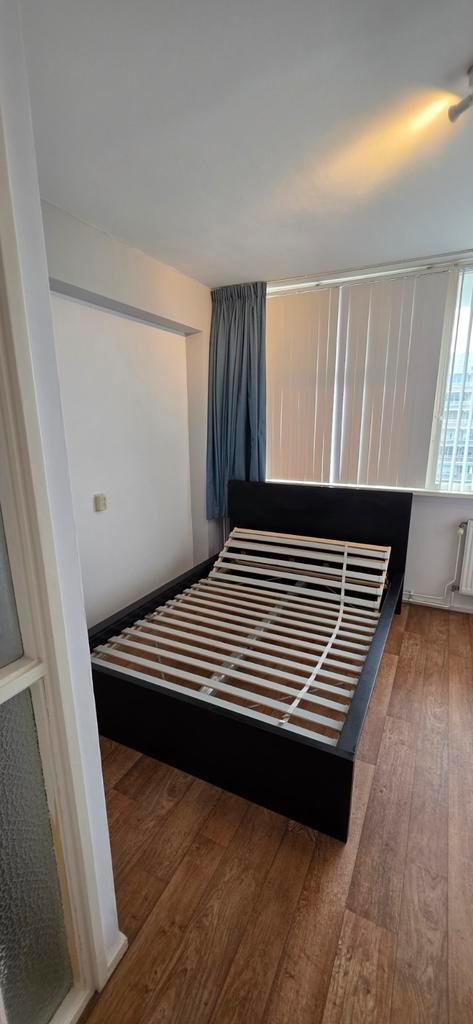 Ikea Malm bed 140x200 met lattenbodem, Huis en Inrichting, Slaapkamer | Bedden, Gebruikt, Tweepersoons, 140 cm, 200 cm, Hout, Wit