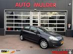 Fiat PUNTO GRANDE  1.4 8V DYNAMIC / TREKHAAK / CRUISECONTROL, Voorwielaandrijving, Gebruikt, 4 cilinders, 400 kg